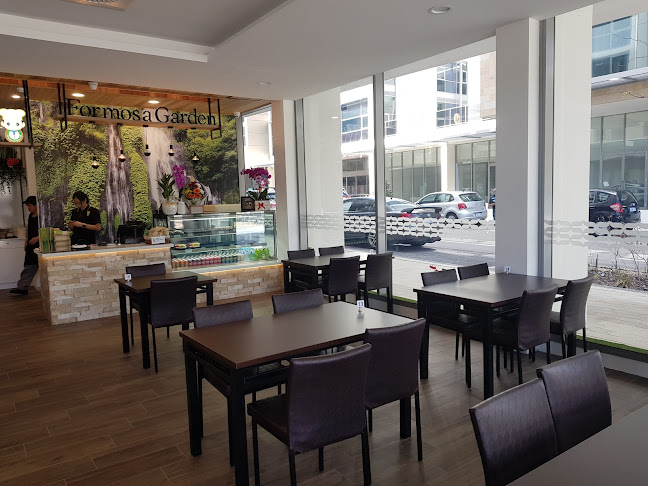 Comentarii opinii despre Formosa Garden