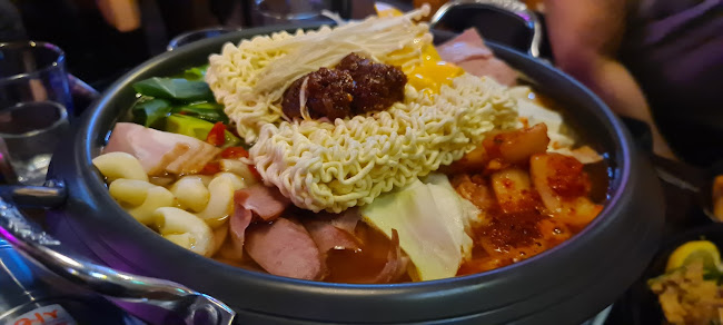 Opinii despre MAY Q Korean Restaurant & Bar în Adelaide - Hospitality and gastronomy