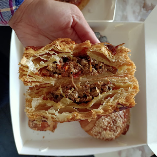 Lode Pies & Pastries Surry Hills - Hospitality and gastronomy