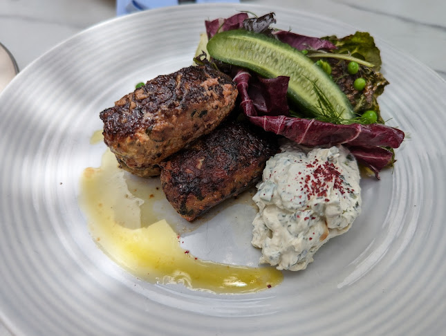 Comentarii opinii despre IPSOS Restaurant & Bar