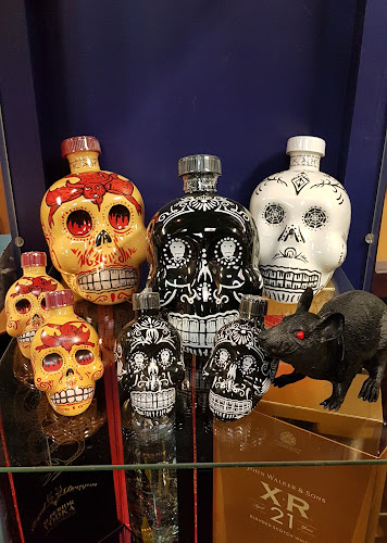 Comentarii opinii despre Peels Liquor