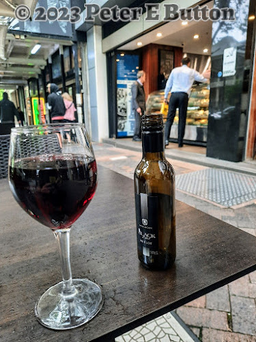 Comentarii opinii despre Legal Grounds Cafe