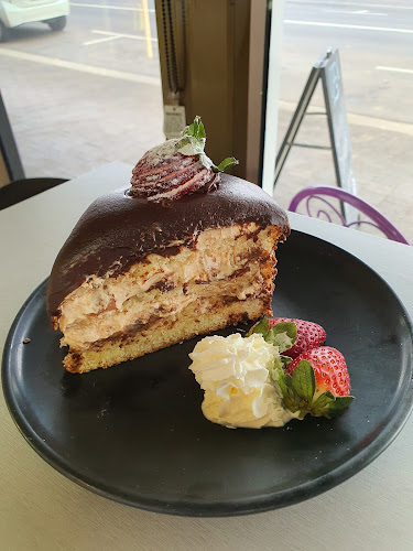 Top Of The Town Bakery - Hospitality and gastronomy