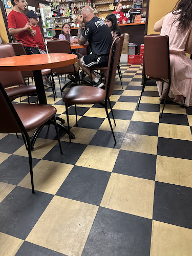 Comentarii opinii despre Lucias Pizza & Spaghetti Bar