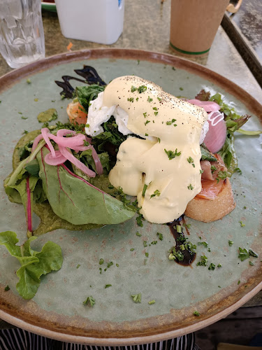 Comentarii opinii despre Coffee Haven & FLIP'T