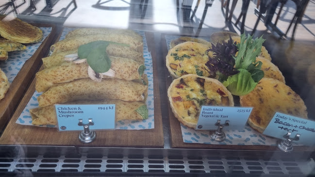 Comentarii opinii despre Jamaica Blue The Ridge Shopping Centre