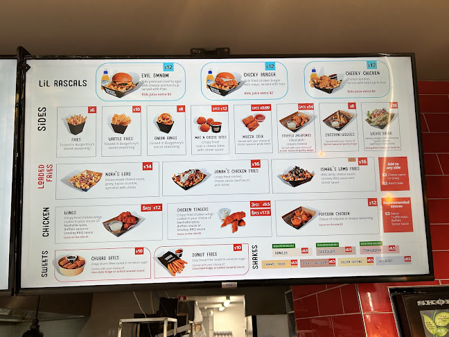 13/15 Lake St, Caroline Springs VIC 3023