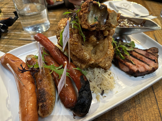 Comentarii opinii despre The Haus Restaurant