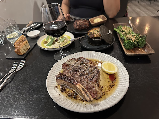 Hide Steak & Bar - Hospitality and gastronomy