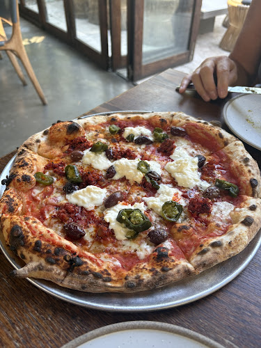 Opinii despre Bungalow Neighbourhood Social în Dunsborough - Hospitality and gastronomy