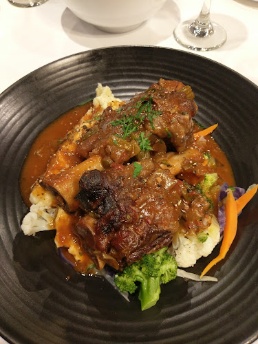 Opinii despre Emerald Hotel în South Melbourne - Hospitality and gastronomy