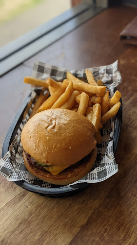 Shop 1/315 Trafalgar Ave, Umina Beach NSW 2257