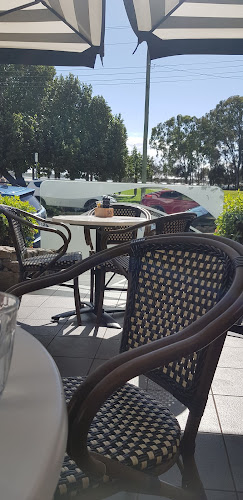 Comentarii opinii despre Cafe 37