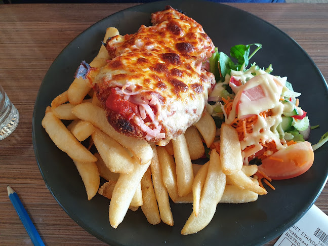 4 Cambridge Rd, Bellerive TAS 7018