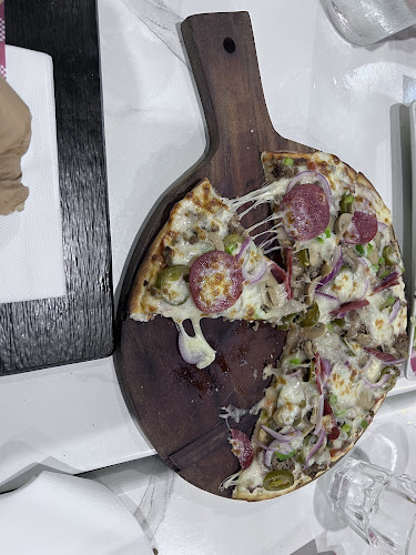 Surfers Pizza & Kebab ( SPK Arundel) - Arundel