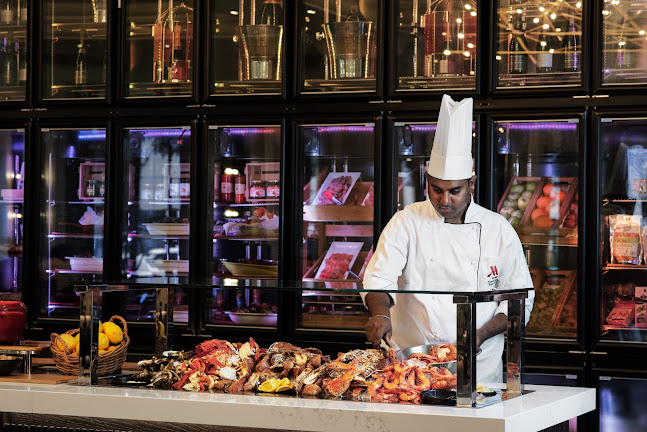 Comentarii opinii despre Motion Dining