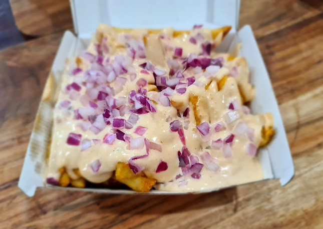 93 Chapel St, Roselands NSW 2196