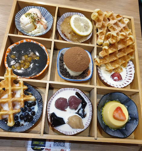 BlackBall ChinaTown - Hospitality and gastronomy