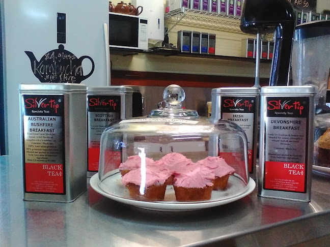 Opinii despre West End Teahouse & Gallery în West End - Hospitality and gastronomy