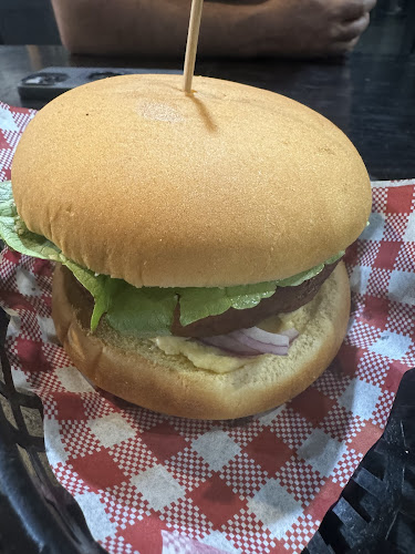 Comentarii opinii despre Little Vegas Burger & Bar