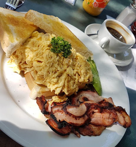 Opinii despre Hudsons of Dickson în Dickson - Hospitality and gastronomy