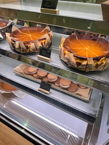 Comentarii opinii despre Holy Sugar