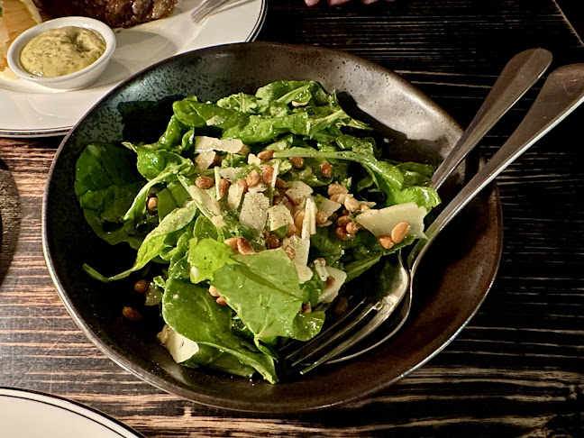 Comentarii opinii despre Black Cow Bistro