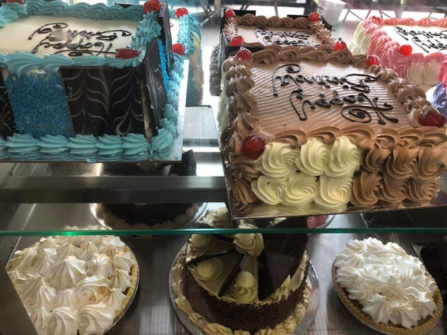 Buddy's Hot Bread - Hospitality and gastronomy