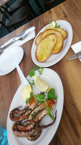 WatersEdge Seafood Restaurant - The Entrance