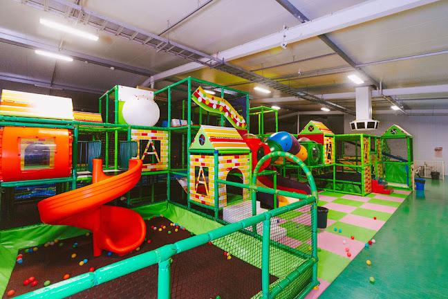 Opinii despre The House Cafe & Play Centre în Perth - Hospitality and gastronomy