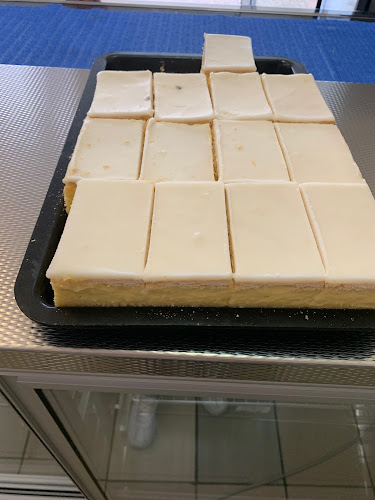 Opinii despre Lee's Cakes & Pastries Bakery Palm Beach în Palm Beach - Hospitality and gastronomy