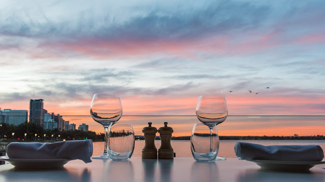 Amano Restaurant - Hospitality and gastronomy