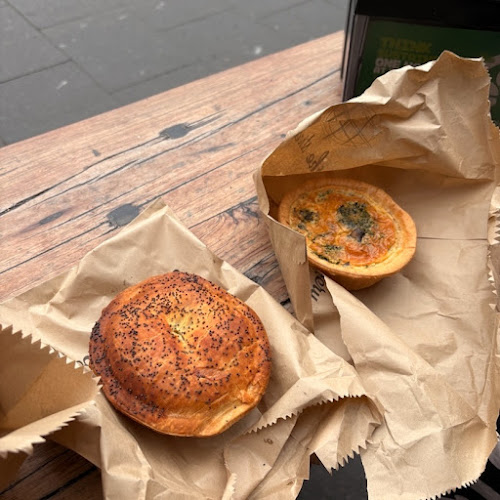 Opinii despre Bourke Street Bakery Surry Hills în Surry Hills - Hospitality and gastronomy