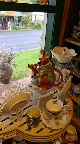 4 Bate St, Central Tilba NSW 2546