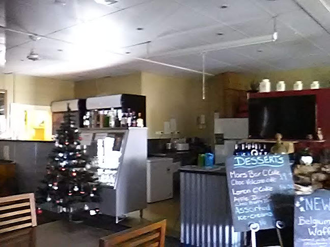 MLC HOT ROCKS AND PIZZAS