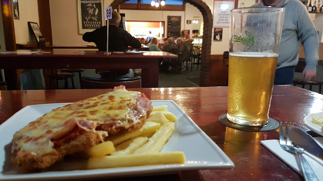 Opinii despre Victoria Hotel Warrnambool în Warrnambool - Hospitality and gastronomy