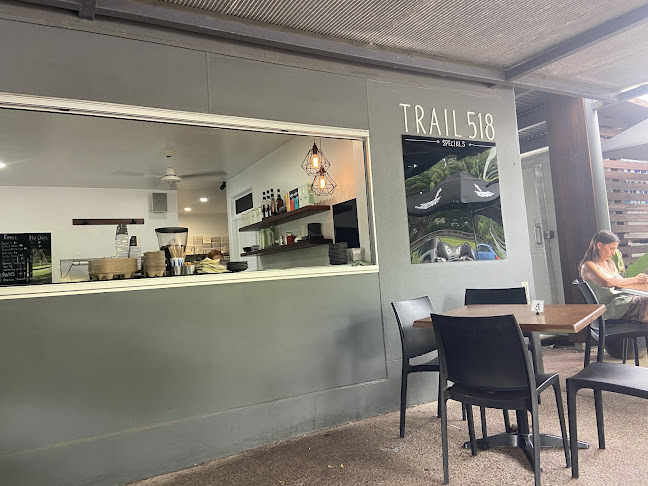 shop 5/18 Memorial Ave, Pomona QLD 4568