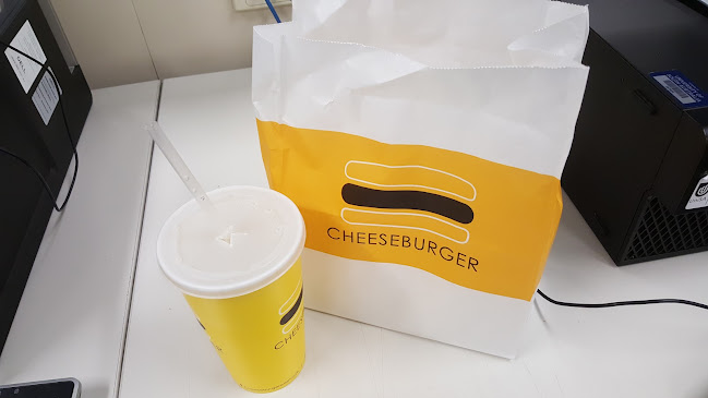 Cheeseburger Adelaide - Adelaide