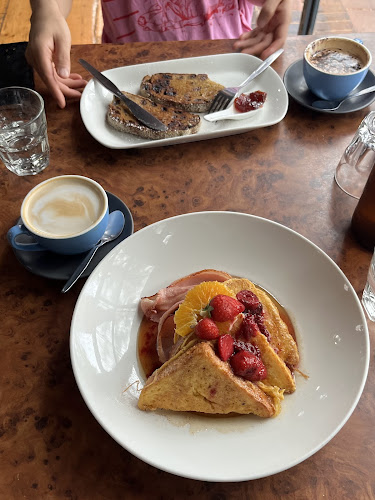 Comentarii opinii despre Friars Cafe