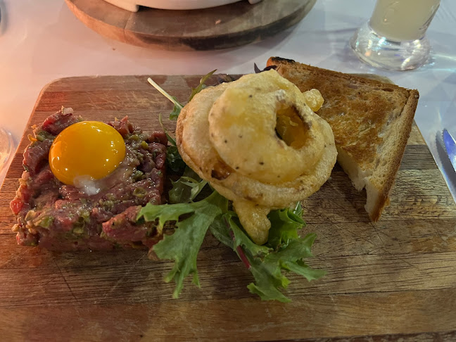 C'est Bon - Cairns City