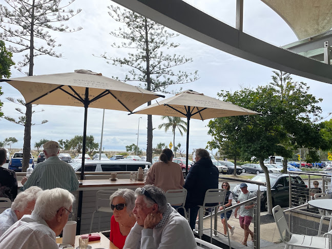 110 Marine Parade, Coolangatta QLD 4225