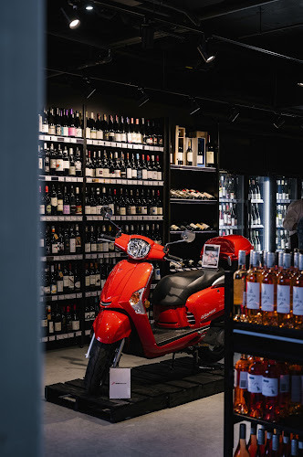 Shop R17/169/185 Hunter St, Newcastle NSW 2300