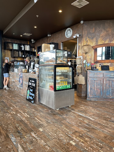 Opinii despre Haig St Cafe & Restaurant Kirra în Coolangatta - Hospitality and gastronomy