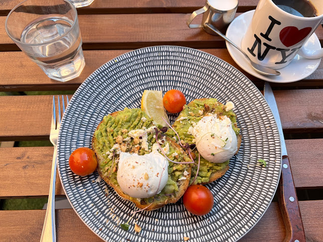 Opinii despre The Bond Store în Southbank - Hospitality and gastronomy