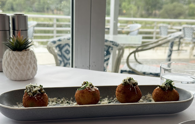 War Memorial Dr, North Adelaide SA 5006