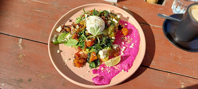 Opinii despre ViBE Street eats în White Hills - Hospitality and gastronomy