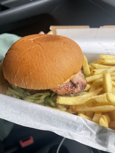 Opinii despre Donkey Fried Chicken, Kyneton în Kyneton - Hospitality and gastronomy