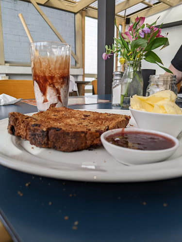 Rocky Gardens Cafe - Hospitality and gastronomy