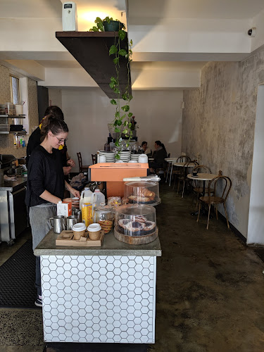 Kiss & Drop - Hospitality and gastronomy