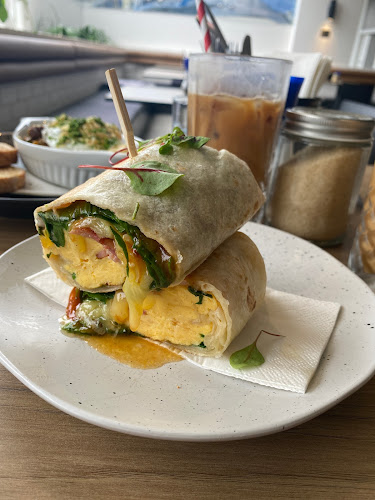 100 Duporth Ave, Maroochydore QLD 4558